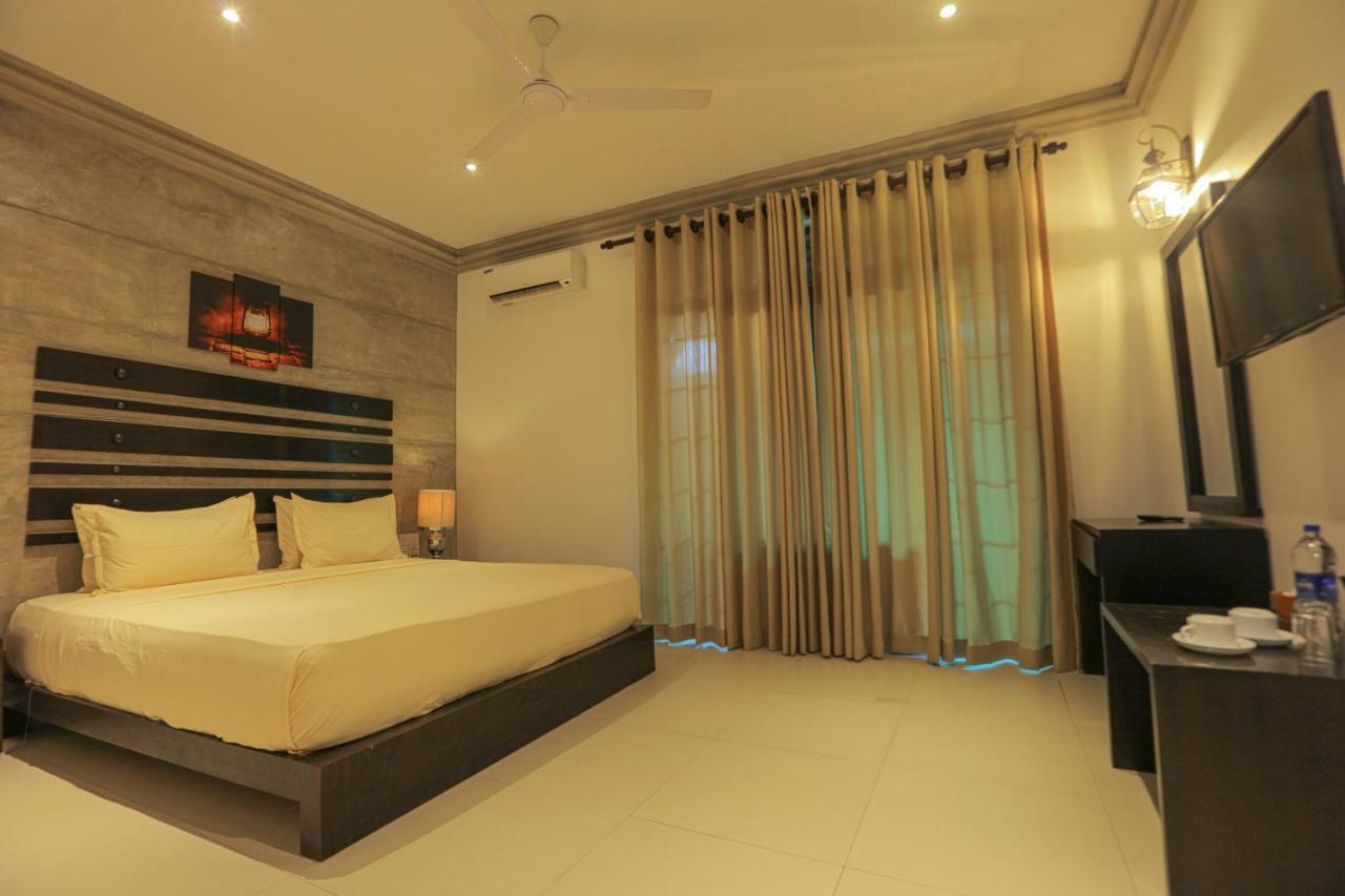 Summerside Residence Negombo Kültér fotó